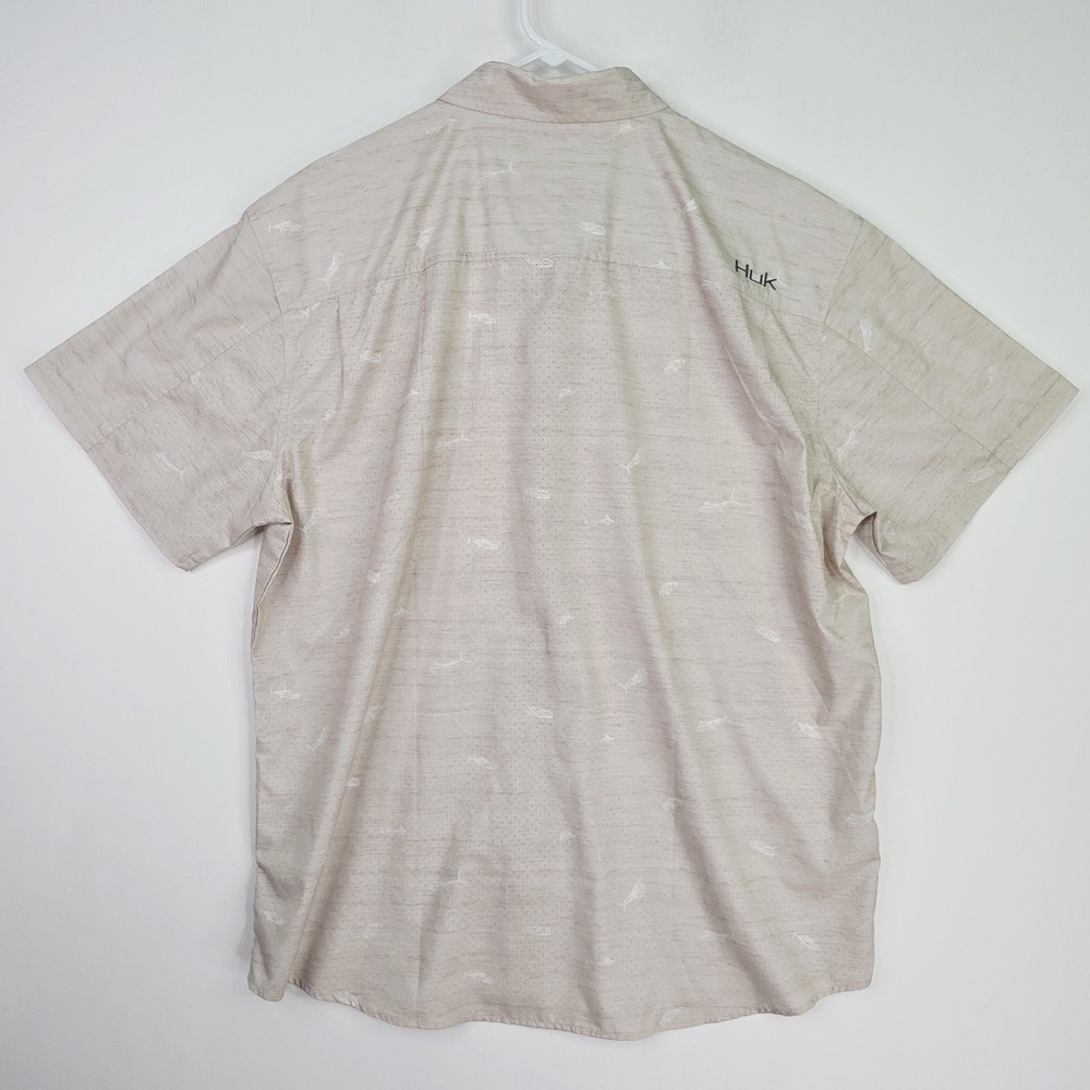 Huk‎ Performance Men's XL Woven Teaser Short Sleeve Fish AOP Shirt-Bone/Brown - Picture 6 of 9